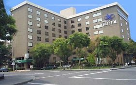 Hotel Bristol